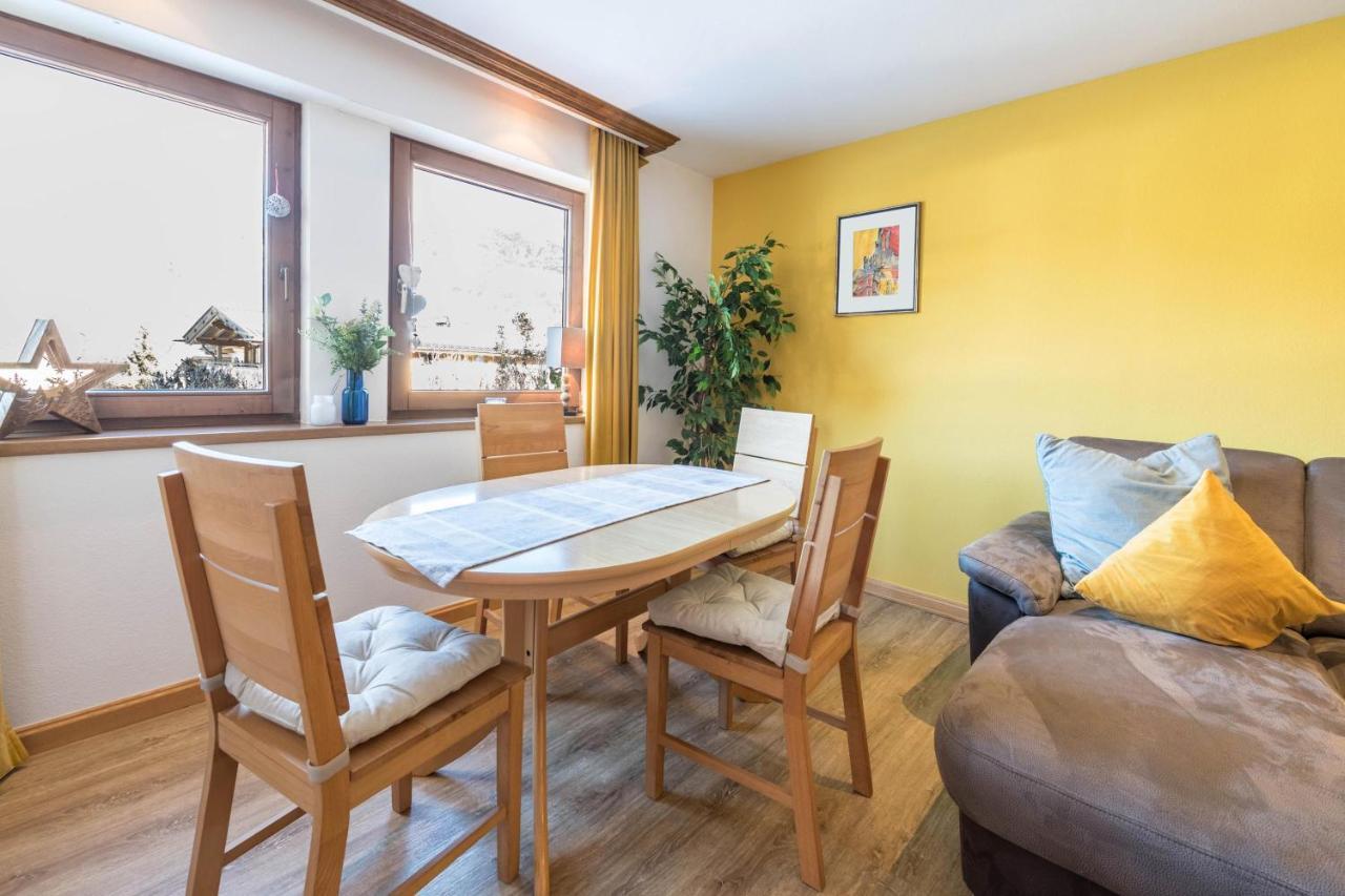 Wieseneck II - Apartment In Fügen Екстериор снимка