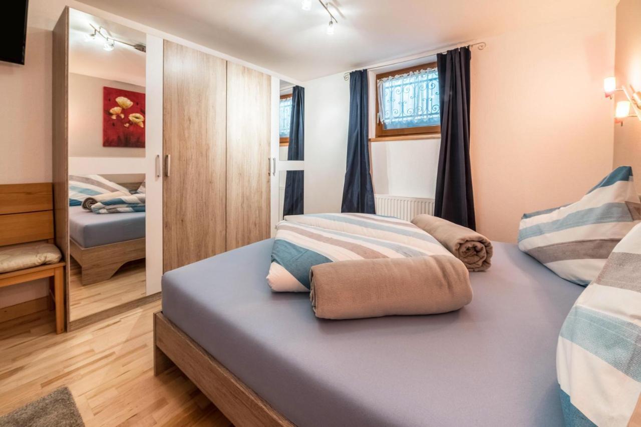 Wieseneck II - Apartment In Fügen Екстериор снимка